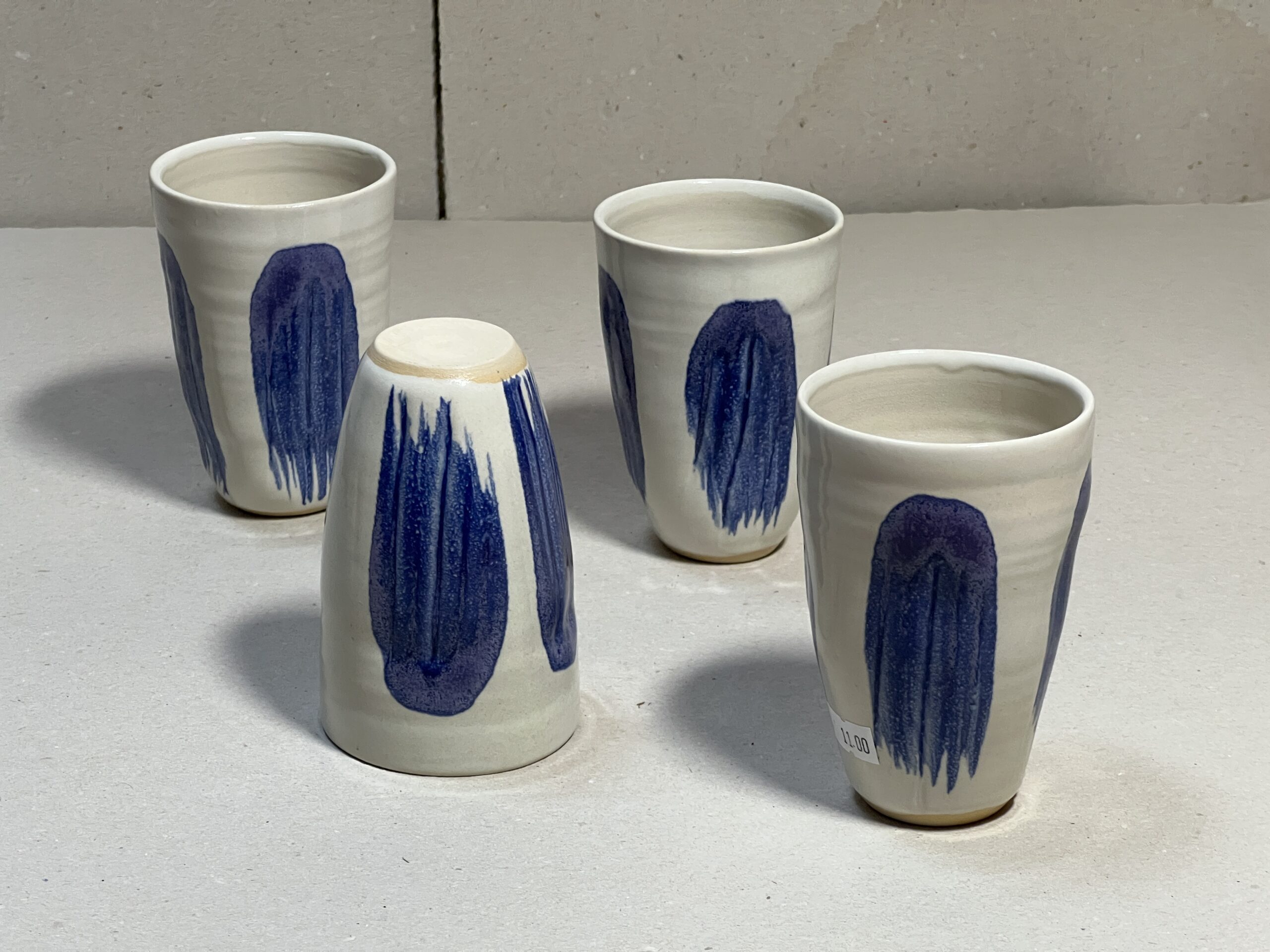 Becher weiss-blau – Bild 2